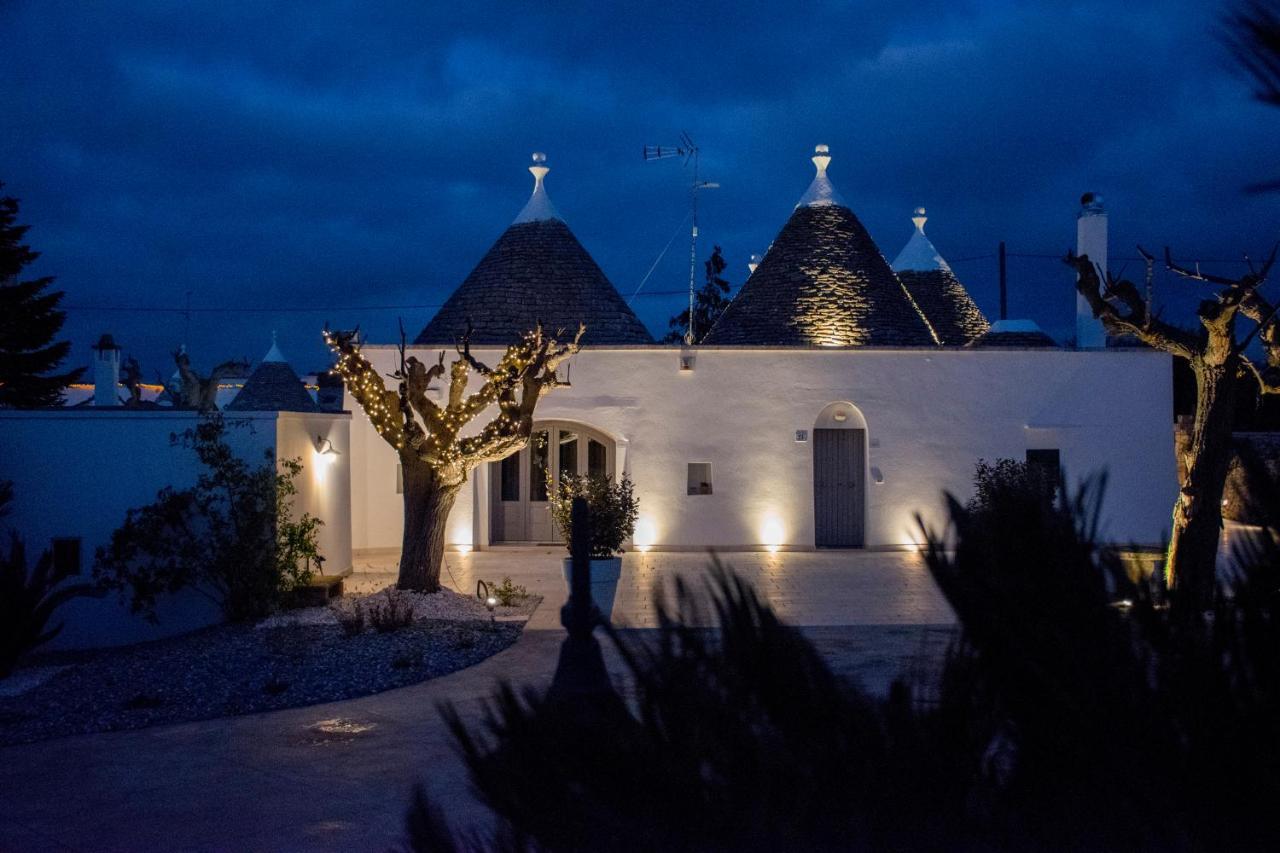 Pavi Trulli E Suites Locorotondo Eksteriør bilde
